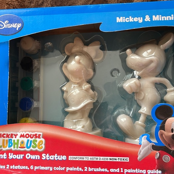 Mickey Mouse and Minnie Paintable Statues. Perfect Christmas or birthday gift. - Picture 5 of 5